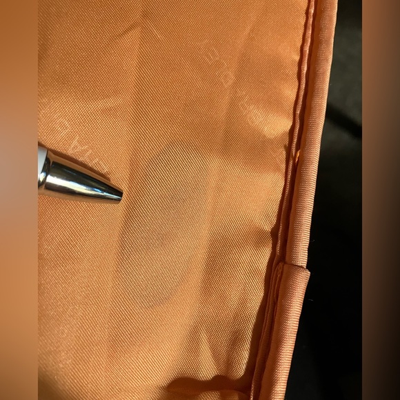 EDITED:Vera B Bag, a Plethora of Color! 2 outpockets, 2 handles, lined/orange. - Picture 7 of 7